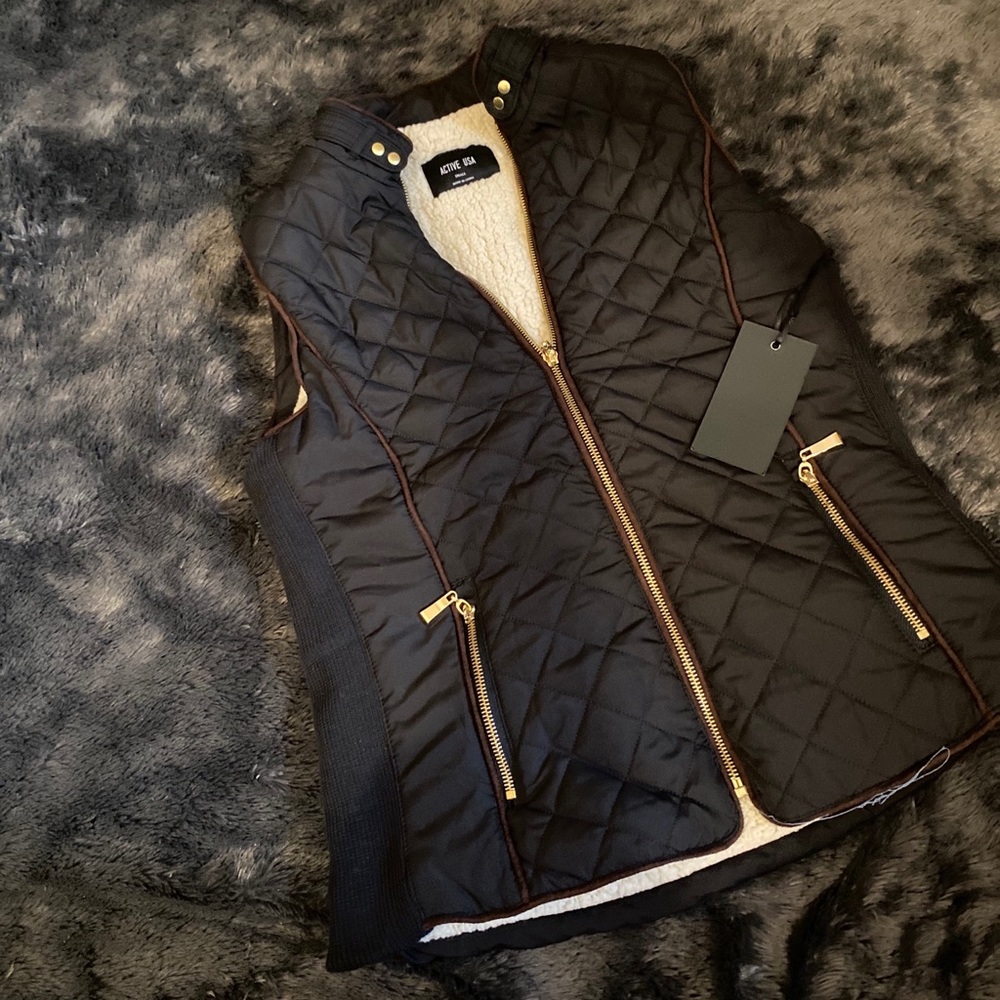 Active USA vest